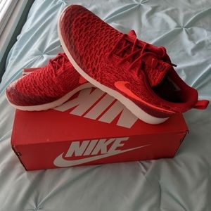 Nike Roshe One Flyknit